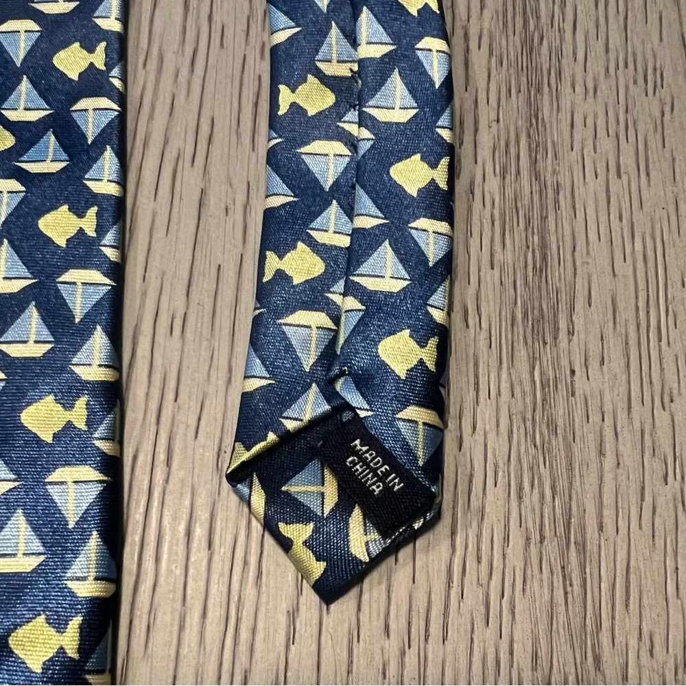 Children place Boys graphic neck tie